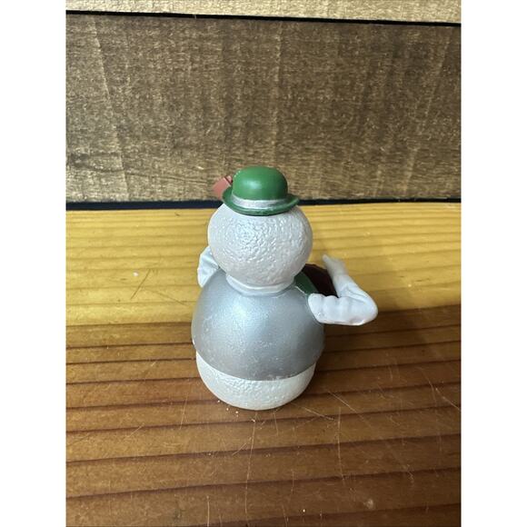 Island of Misfit Toys SAM SNOWMAN BANJO 3” PVC Figure Rudolph Reindeer Narrator - Picture 3 of 5